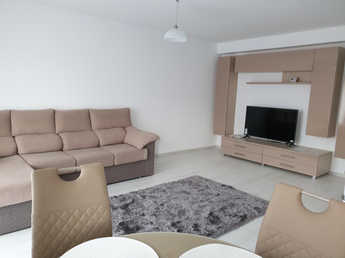 Apartament Regim *
